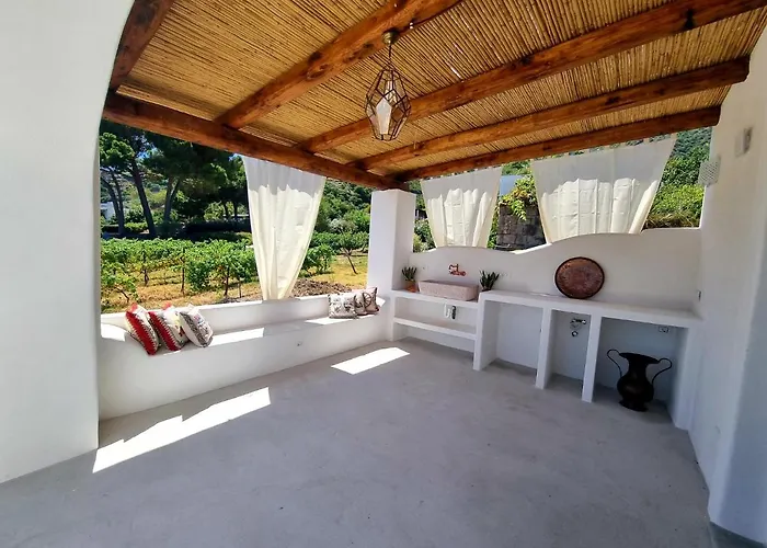 بيت ضيافة Miravilla Salina 4*